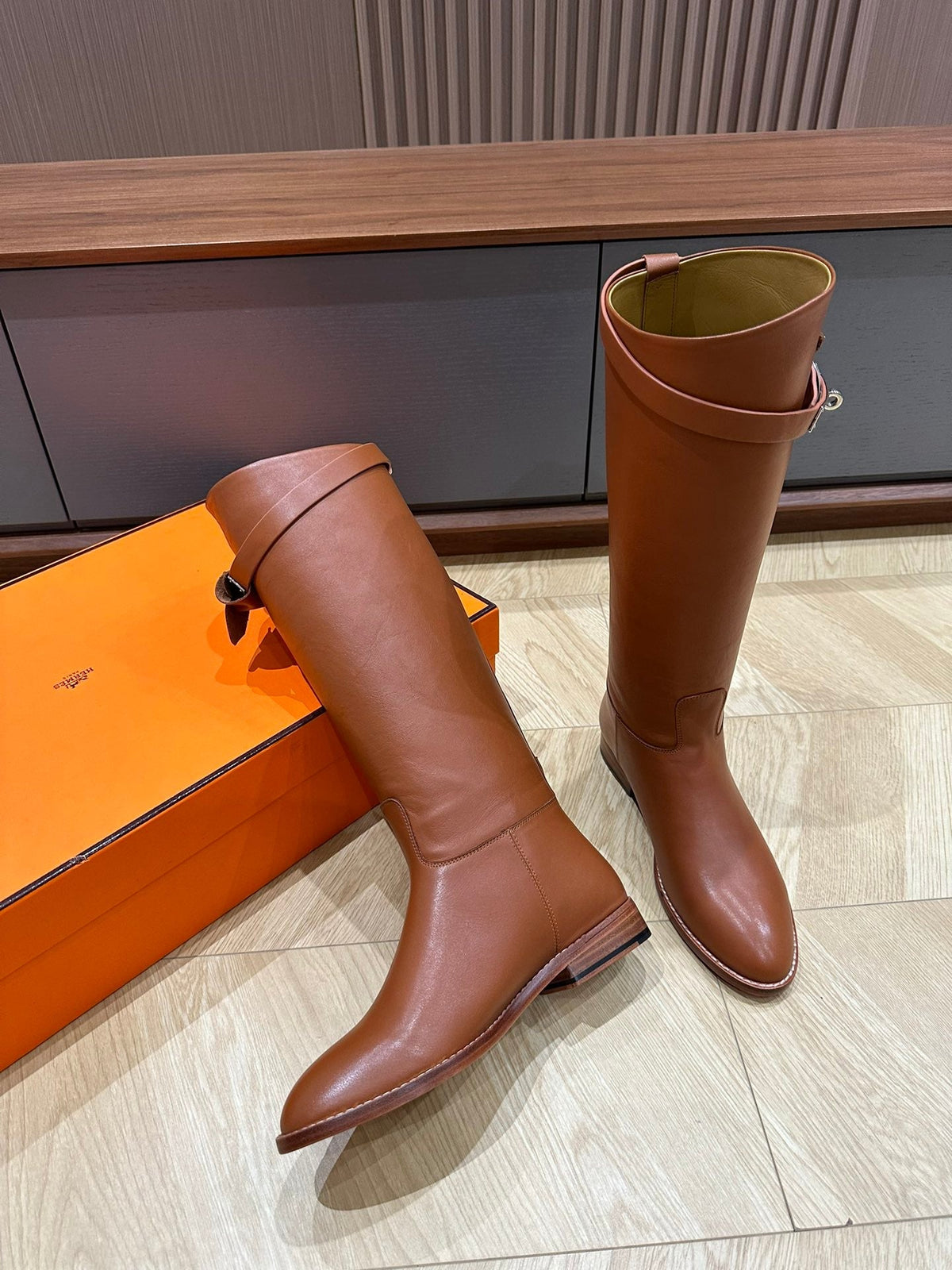 HM 26S Bow Buckle Jumping Boots 2.5cm Tan Leather 112946