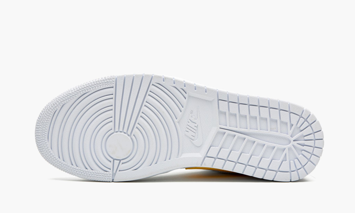 Air Jordan 1 Low “Multicolor Swoosh” Sneakers - Performance Runner