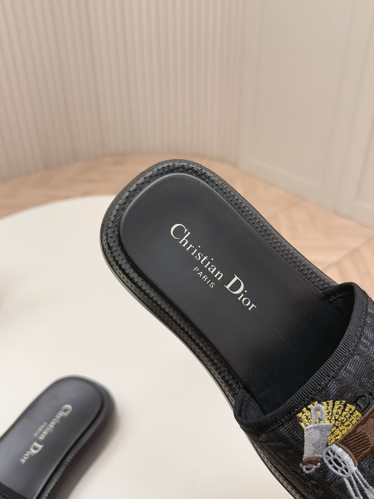 CD 26s Slippers Black Canvas Lambskin 643805
