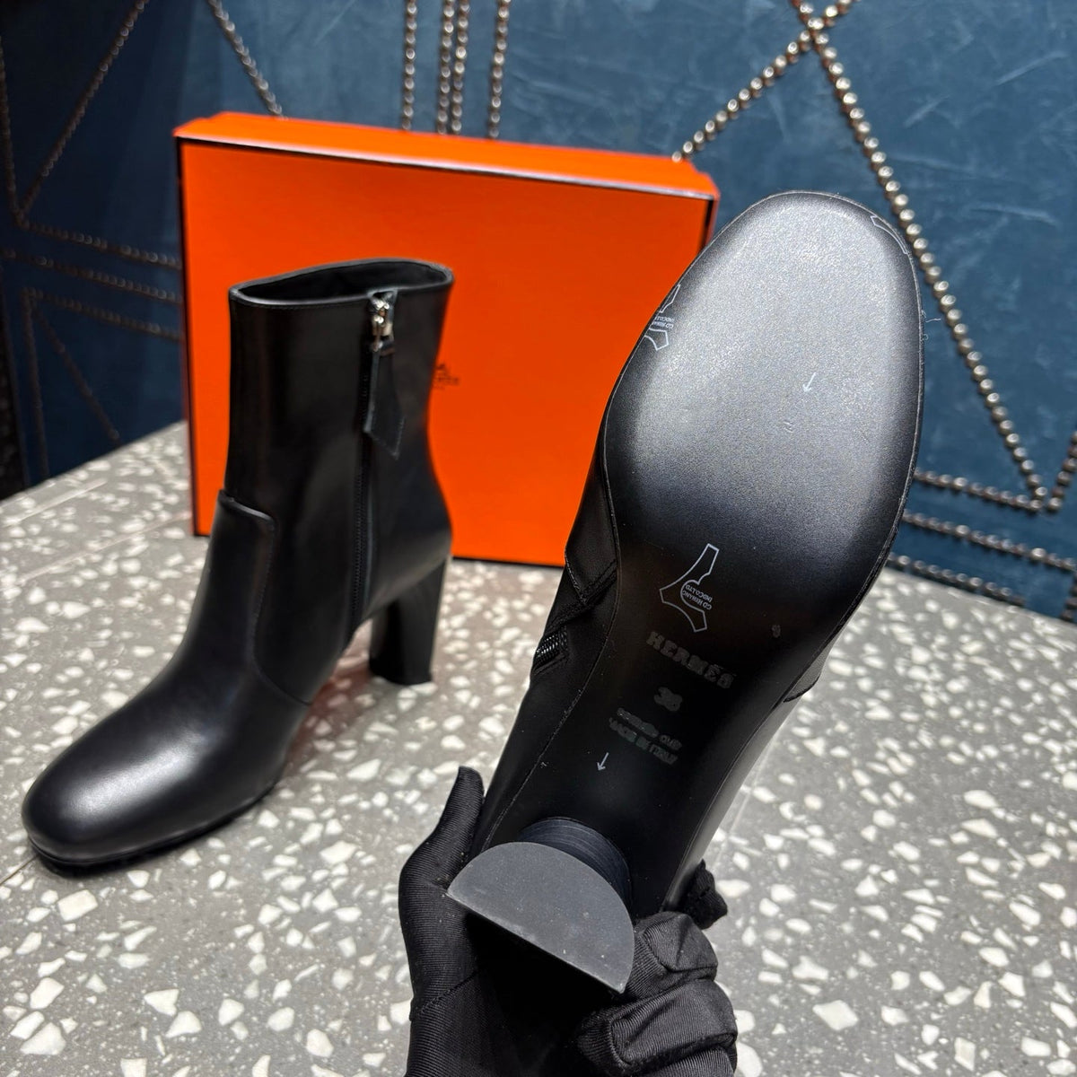 HM Lisa Ankle Boots 80mm Black Cowhide 531563