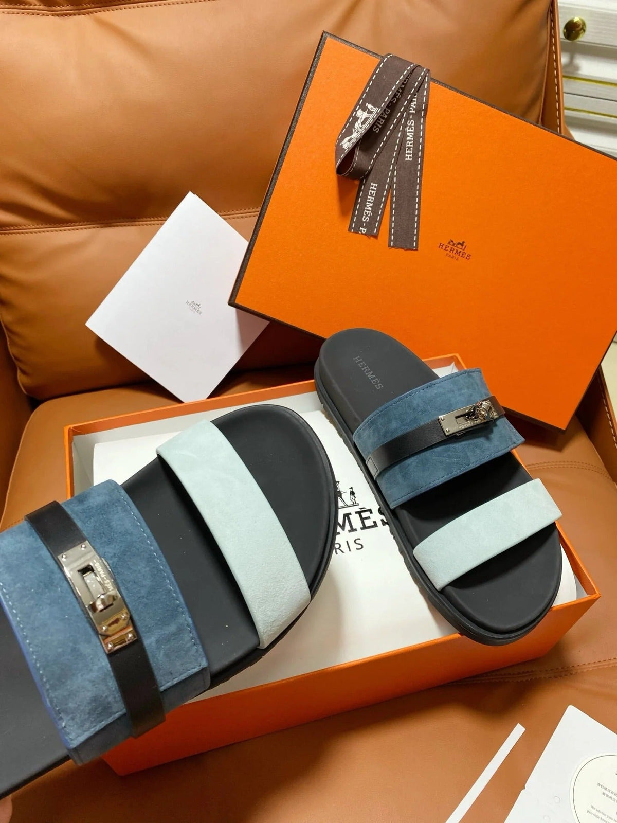 HM 2026 Velcro Sandals Black Blue Suede Cowhide 663787