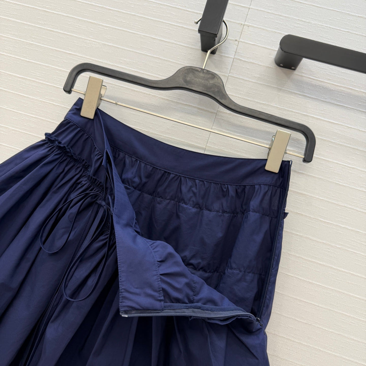 Loew Tiered Tulle Skirt Navy Blue in Cotton 381554