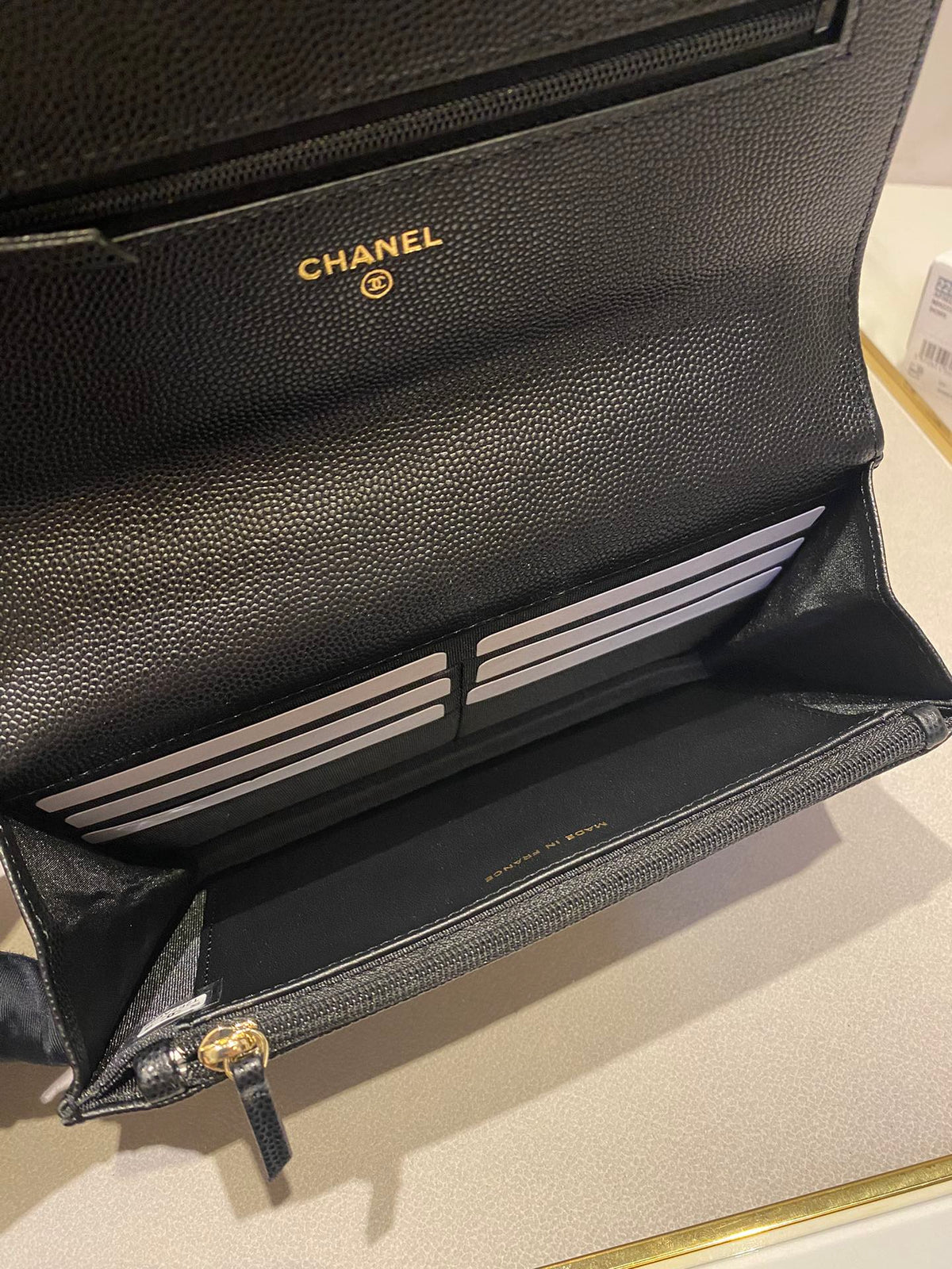 CC 24K Woc 19cm Black Grained Calfskin Gold Hardware