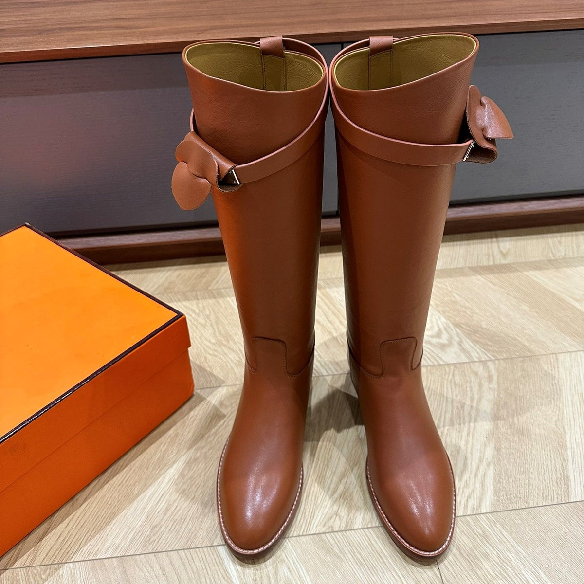 HM 26S Bow Buckle Jumping Boots 2.5cm Tan Leather 112946