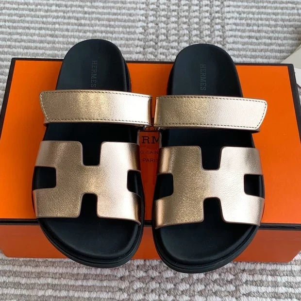 Hermes 2026 Chypre Sandal Grained Goatskin With Metallic Finish 982174