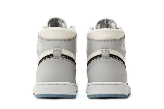 Air Jordan 1 Retro High CN8607 Sneakers - Cushioned Stride