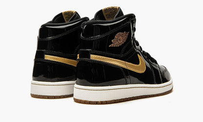 Air Jordan 1 Retro High OG “Black/Metallic Gold” Sneakers - Vintage Inspired