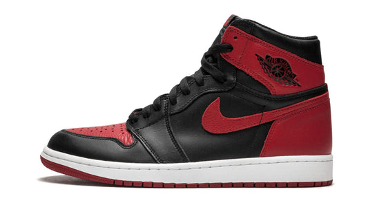 Air Jordan 1 Retro High OG Banned / Bred Sneakers - Authentic