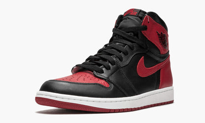 Air Jordan 1 Retro High OG Banned / Bred Sneakers - Authentic