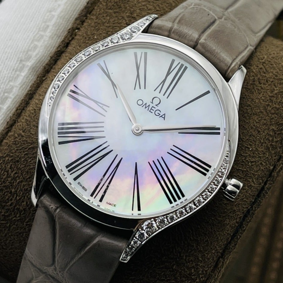 DE VILLE TRESOR QUARTZ 36MM GREY FOR LADY