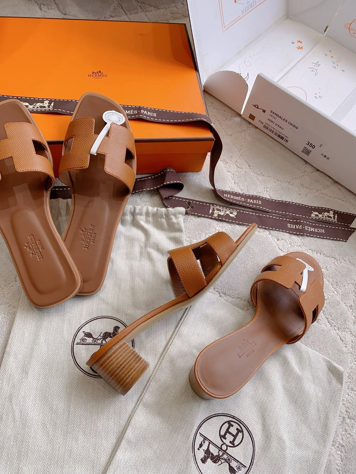 HM 26s Oran Sandal Tan Brown Espom Goatskin 724270