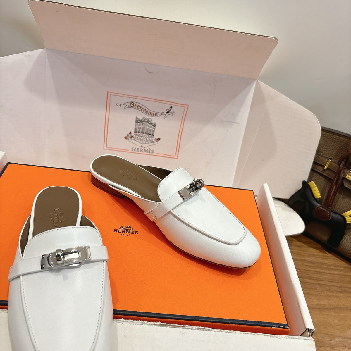 HM 26s Kelly Mule In White And Brown Calfskin Silver Hardware
