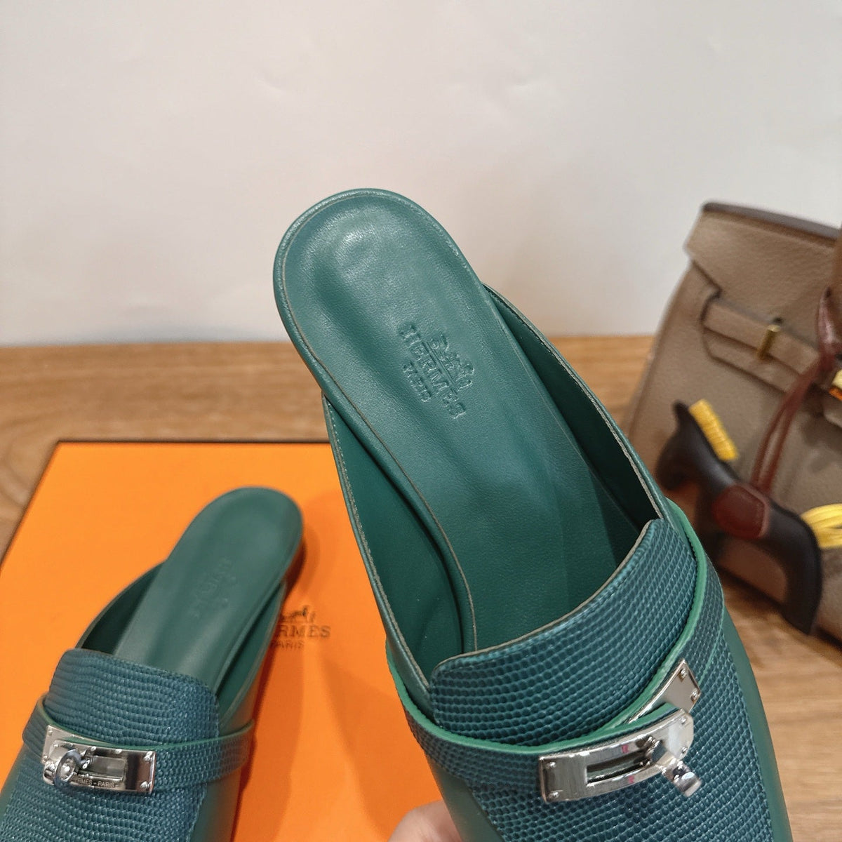 HM 26s Oz Mule In Emerald Green Calfskin Silver Hardware