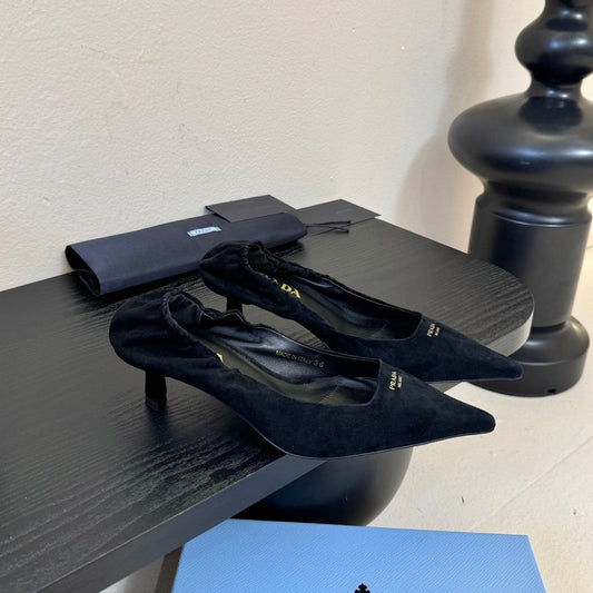 PRA 26S Pointed Toe Low Heels 60 Black Suede 627409