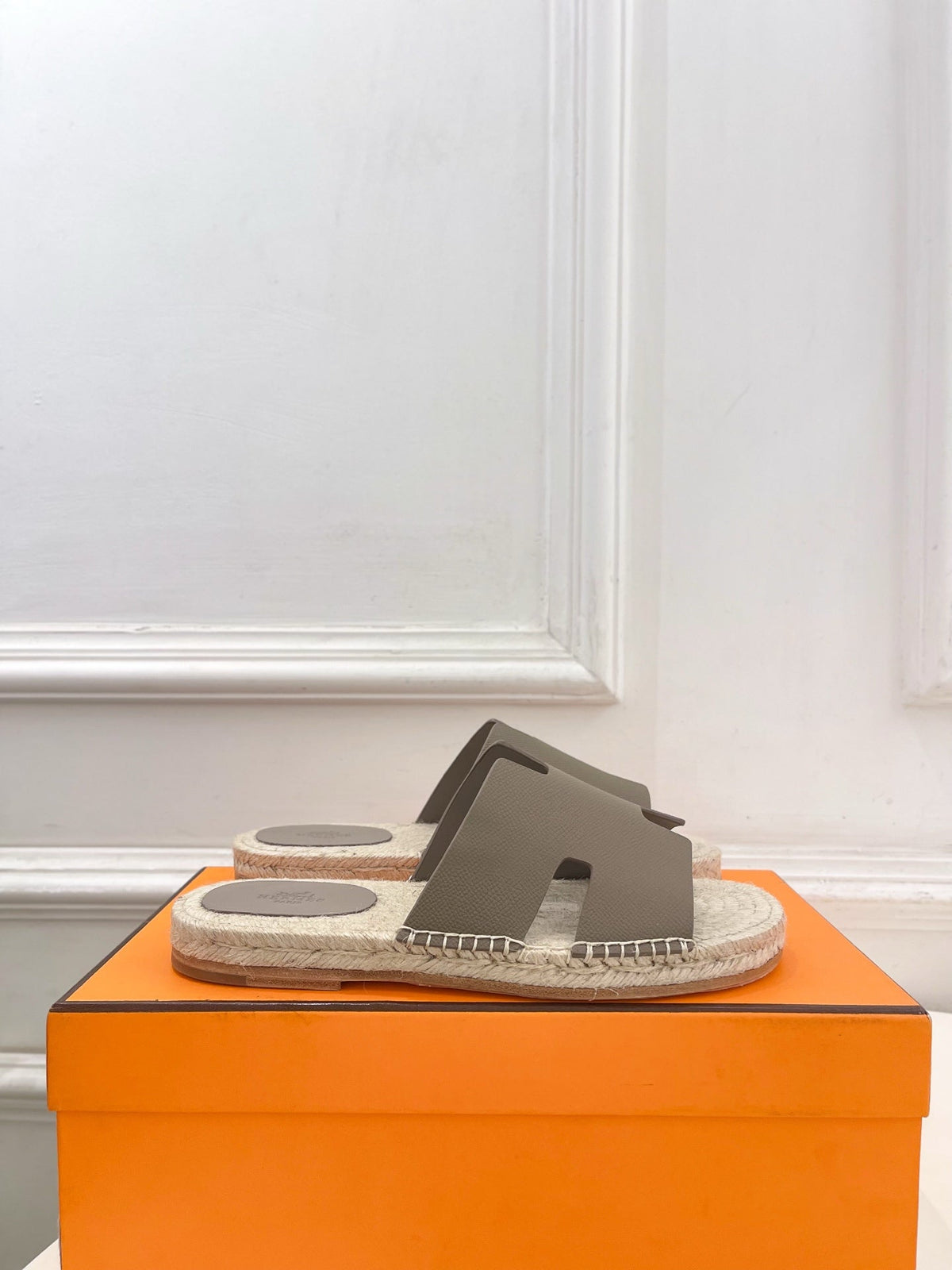 HM Antigua Espadrille Taupe Leather Raffia 631951