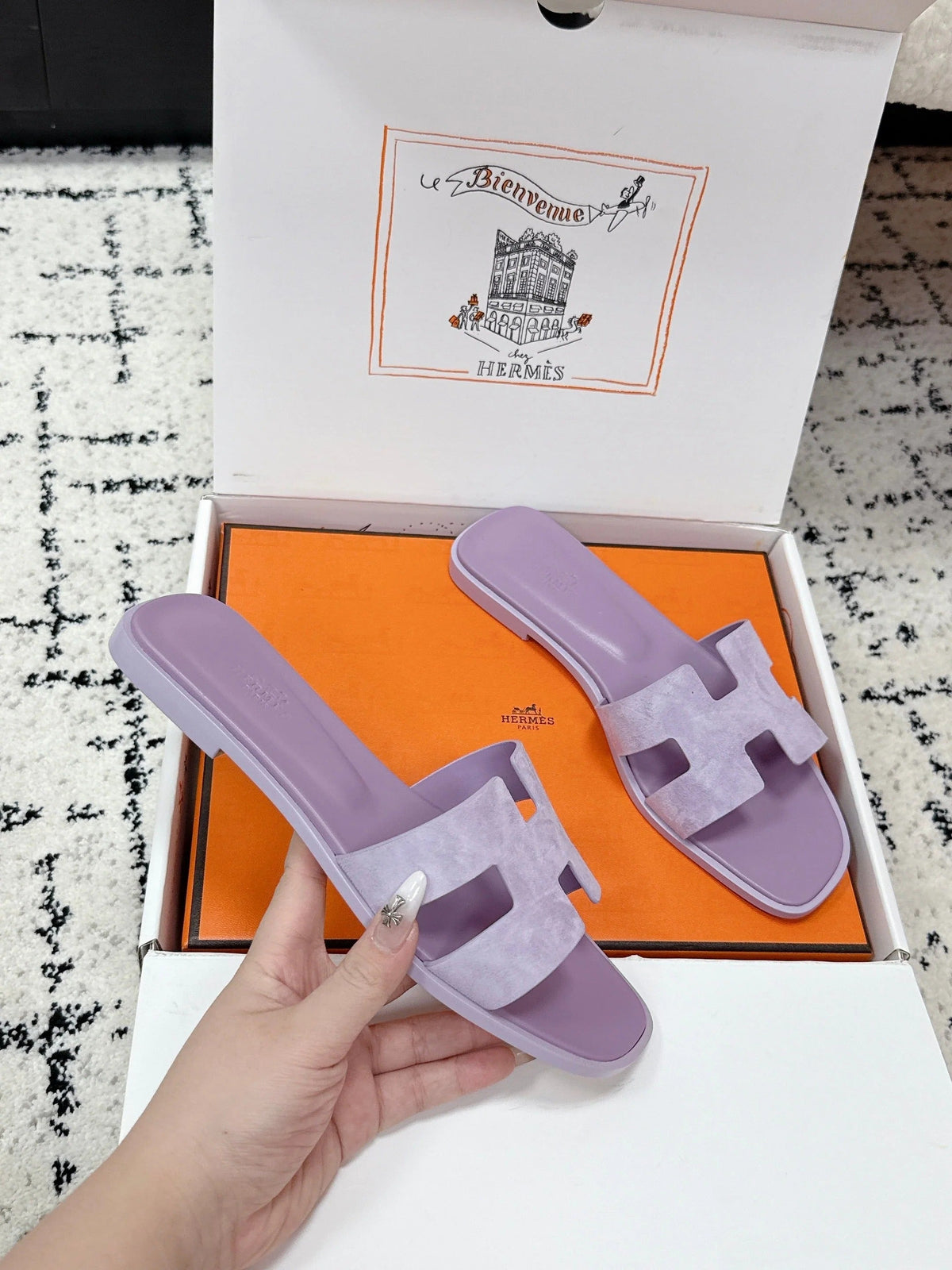 HM 26ss Oran Sandals Purple Suede 617188
