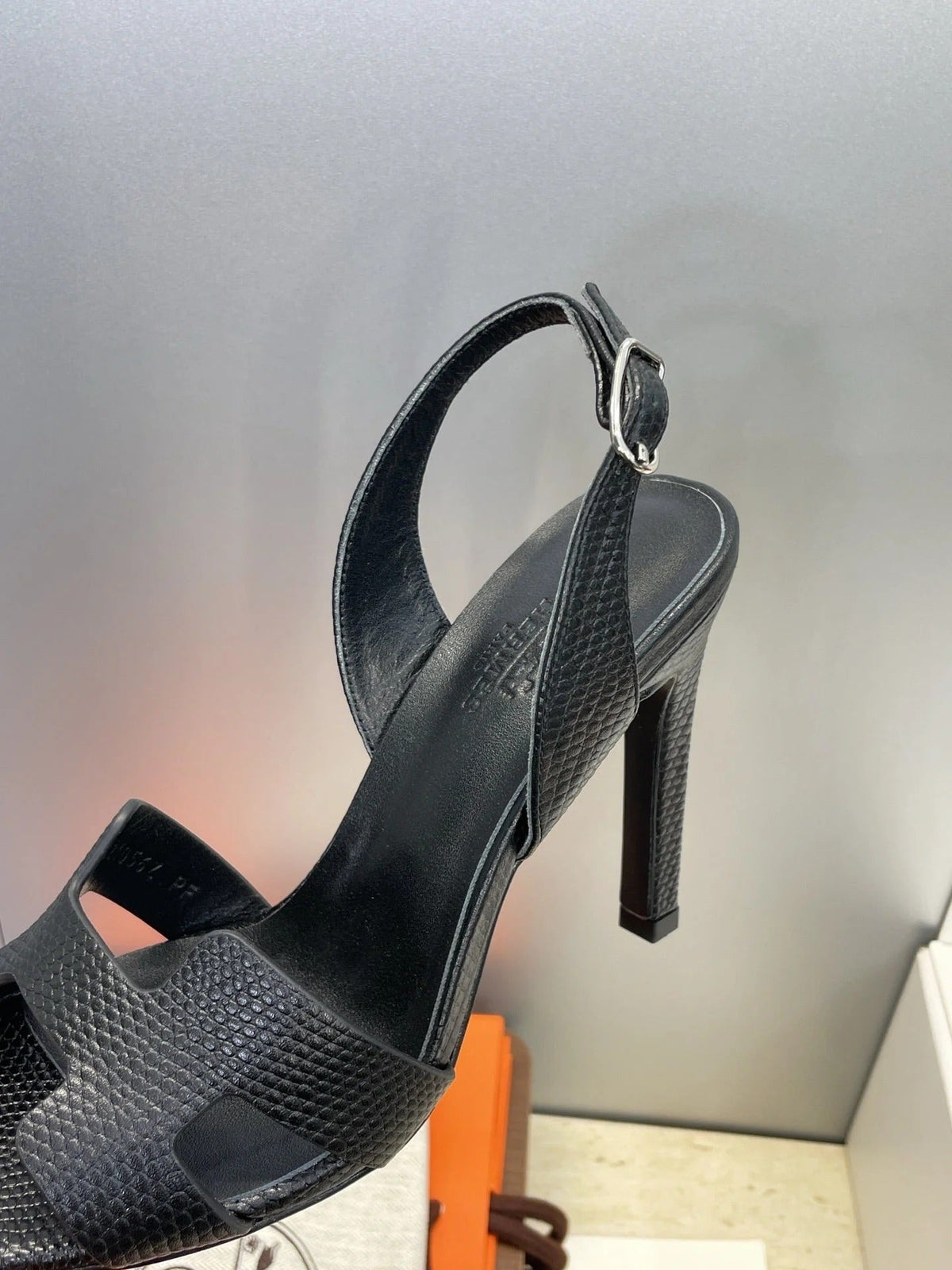 HM 26ss High Heel Sandals 105 Black Cowhide 607116