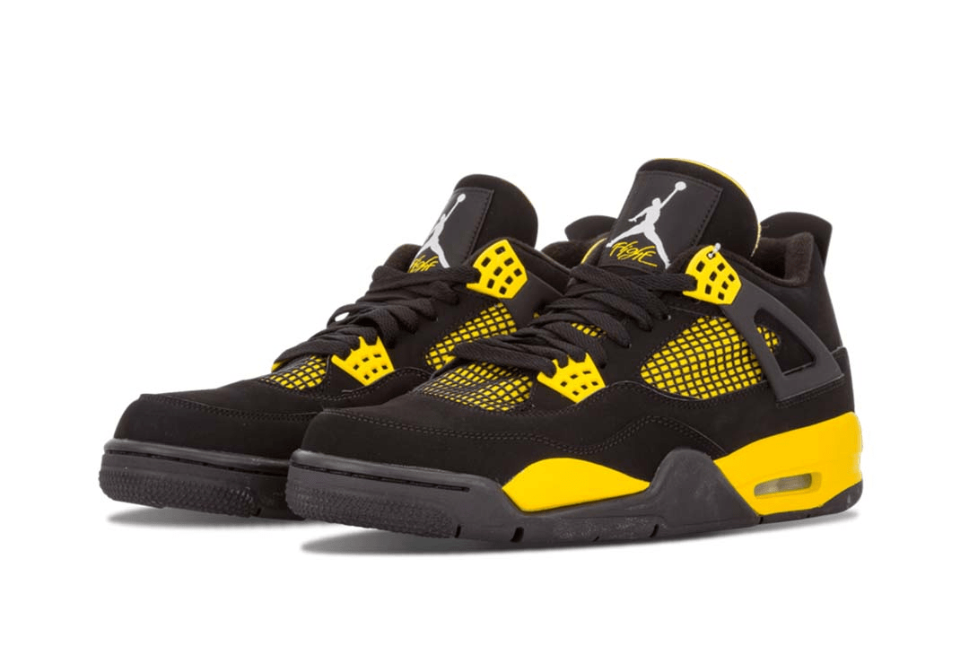 Jordan 4 Retro Thunder 2012 Sneakers - Archive Edition | Sneakerhead Pick